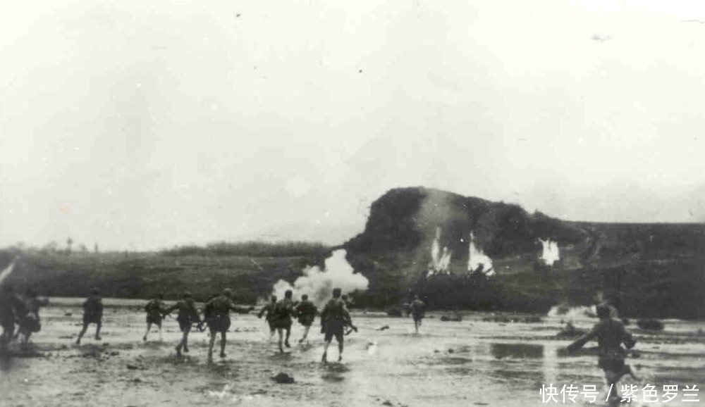 歼灭|志愿军“落荒而逃”，麦克阿瑟沾沾自喜下令追击，被歼灭3.6万人