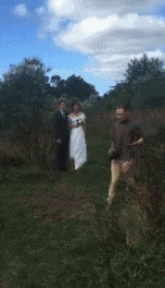 死神|GIF搞笑趣图: 死神跟你要点东西还那么扣, 你的时日不多了