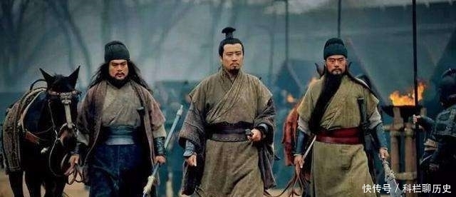 很快|三国中,袁术兵强马壮,为何被曹操很快打败?