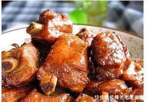  滑蛋|家味美食糖醋排骨，三炒丝大白菜，香椿拌黄豆，滑蛋鱼片的做法