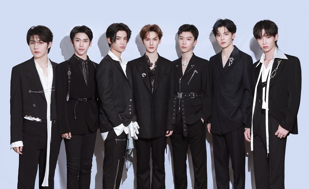  爱乐|《浪姐》宁静C位成团，平均年龄35岁，成团首秀在《爱乐之城》