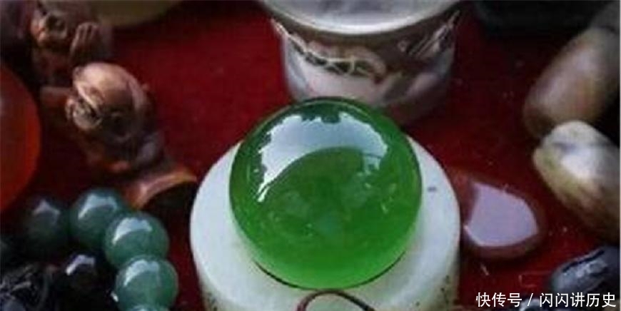 裹尸|随手丢弃乾隆裹尸布的盗墓贼肠子都毁青了, 竟拍出1.3亿的高价