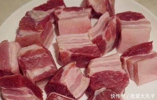  五花肉|原来这才是红烧肉正宗做法，不加一滴油，软糯不腻学会受用一辈子
