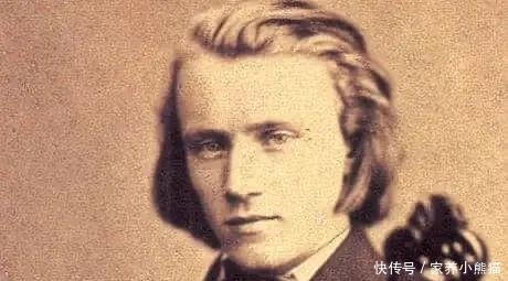 紧随|美少年暗恋43年,她死后也紧随而去:我爱你,一生一世