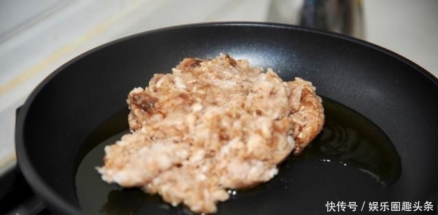 洗肠|此菜是天然“洗肠草”,杀菌清肠道,1周吃2次,排出宿便一身轻