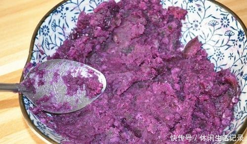 早餐|晚上睡前蒸一锅,第二天的早餐就有了,好吃又省事,还能美容养颜