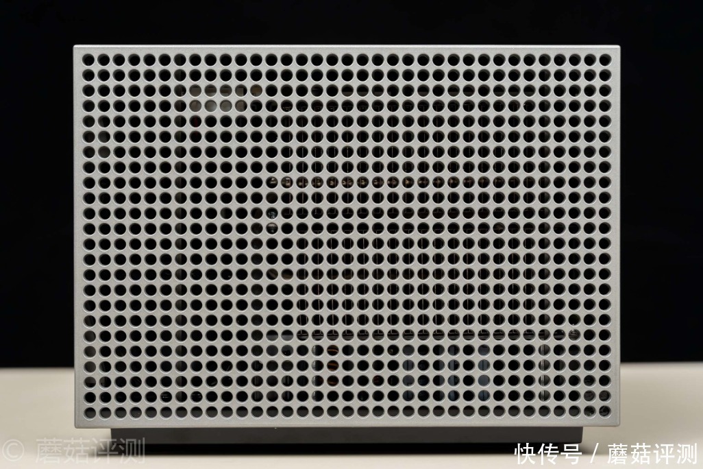 Vogue|轻松打造家庭影院,畅享极致影音体验、峰米Vogue Pro家用投影机 评测