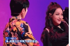 蔡徐坤|蔡徐坤原来你们都会跳《情人》观众对啊