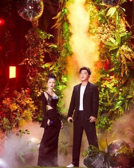 强劲|郑恺想当张韶涵演唱会嘉宾,恺哥不仅演技优秀,唱歌实力强劲