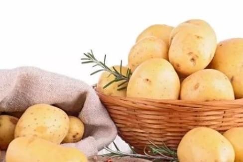 告诉|吃土豆有4个禁忌,尤其是第3个,赶快告诉家人,千万不要再犯了