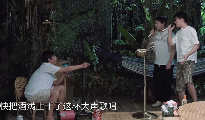 任嘉伦|《向往4》首个番外篇,献给了任嘉伦和谭松韵,人气高就是不一样