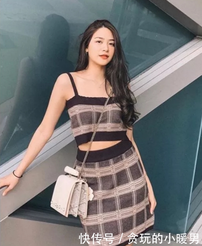 温柔|针织衫原来也能温柔且性感!这些针织tips很实在,学着穿就行