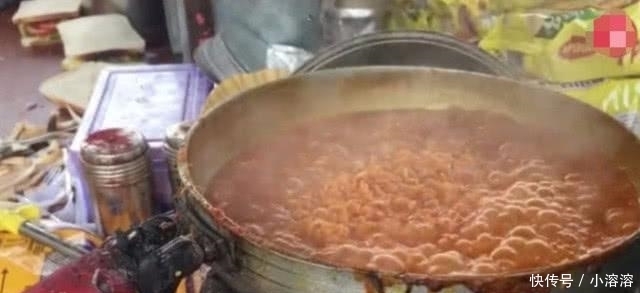 印度人|在印度只有土豪才吃得起泡面, 来看印度人是如何吃泡面的