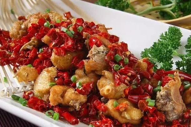  家常菜|老少皆宜的家常菜，荤菜香辣解馋，素菜爽口开胃，好吃下饭又养生