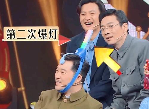  问到|当沙溢被问到女神是谁时，谁注意到华晨宇在做什么当时并不平静