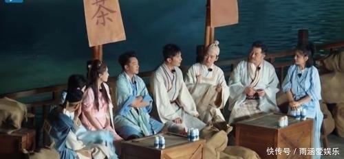 开封|录《跑男》到底累不累?蔡徐坤困到打哈欠,朱亚文6个字揭开真相