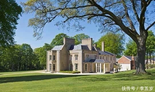 离婚|男子中13亿大奖后买38套豪宅，与妻子离婚又遭3任女友抛弃