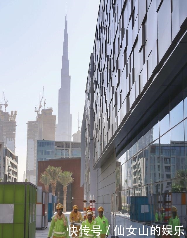 中东|中东最有钱的国家, 一半人口是印度人, 快要印度化了