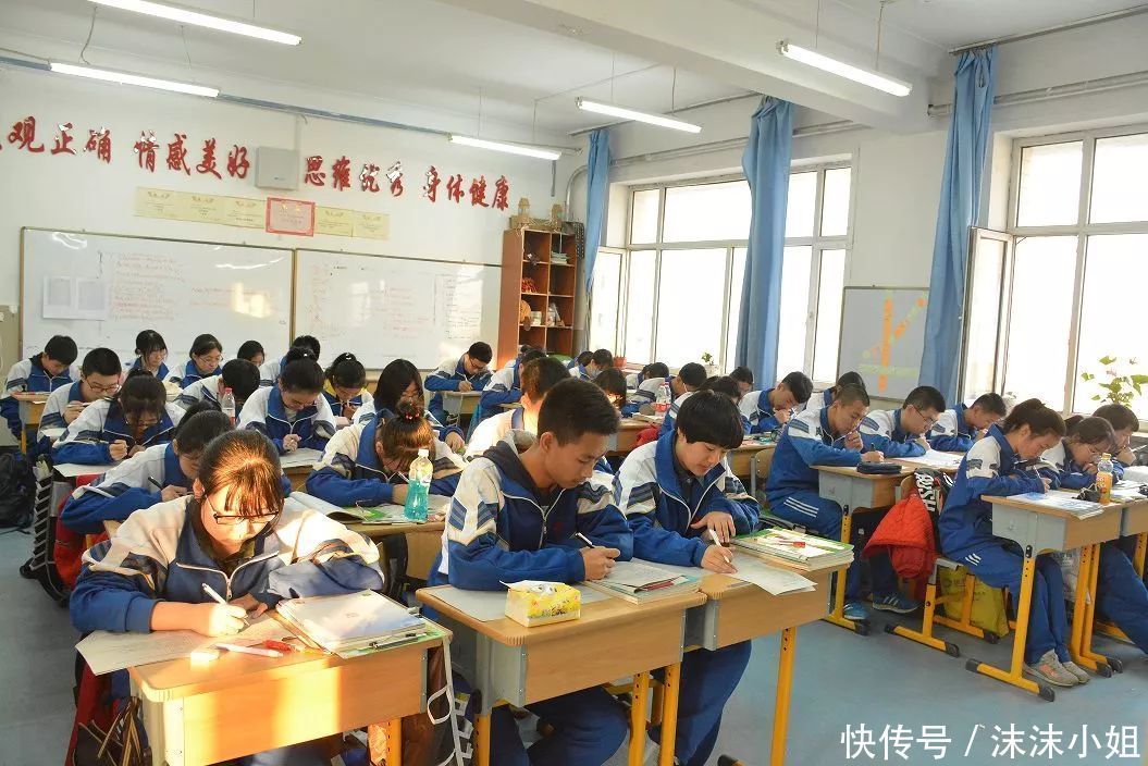 化解|初一速调,初二稳住,初三猛冲!各年级12条潜规则,教家长化解