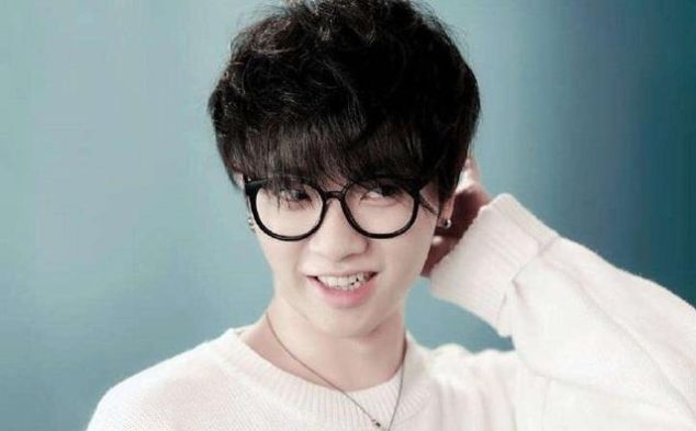 回归|华晨宇《王牌对王牌5》火爆回归,谁能想到2016年的“脱粉事件”