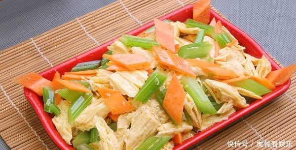 既有|30道以腐竹为主的家常菜,既有凉拌又有热炒,既下酒又下饭