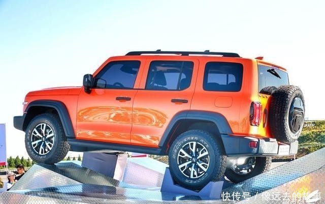 上演|与坦克同框大战 坦克300开放日上演丛林追逐