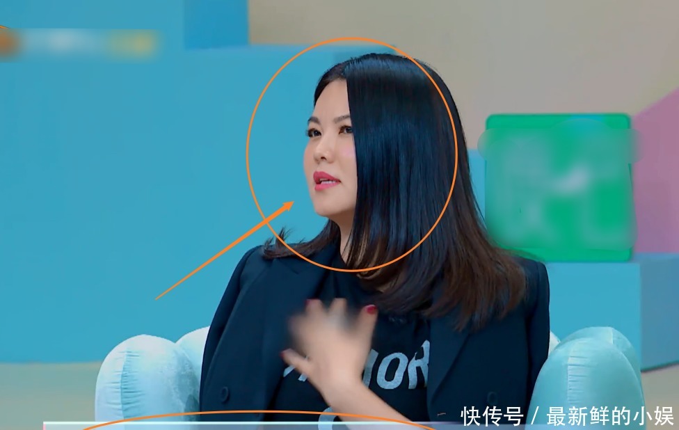  太精彩|王岳伦干农活李湘站旁边看，张萌称自己不会这样，李湘表情太精彩