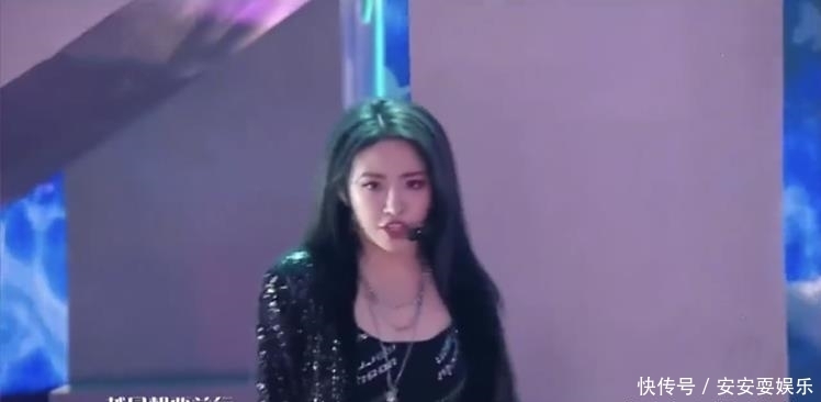  张艺凡|THE-9首秀仅喻言开麦，收视胜《创3》舞台，希林张艺凡颜值惹争议