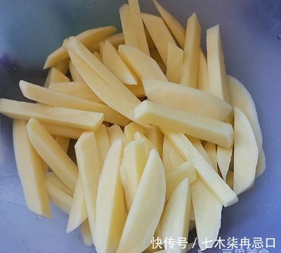 郫县豆瓣酱|干煸豆角土豆的做法