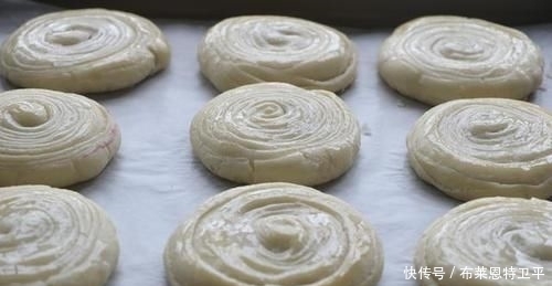 馒头|面粉特别的创意做法,加2个紫薯,比包子馒头都好吃,酥得直掉渣