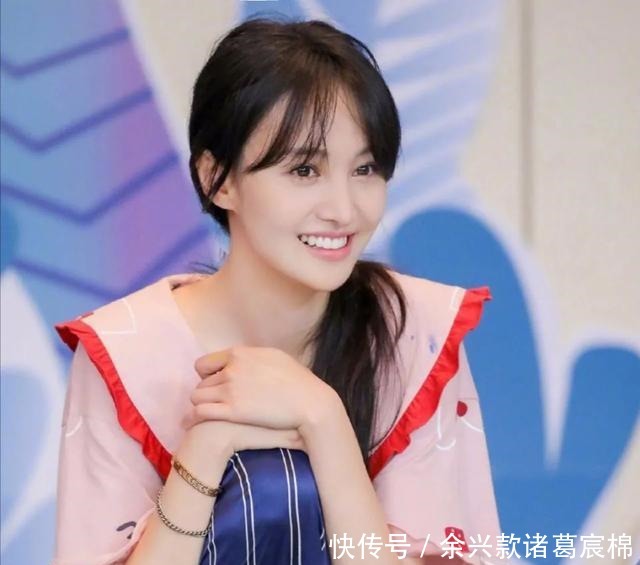 人缘|频繁接综艺,理所当然地任性,郑爽拿什么拯救日益衰败的路人缘