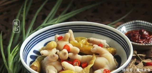 泡椒|想吃泡椒凤爪不用买,一分钟教你在家动手做,美味爽口,吃得放心