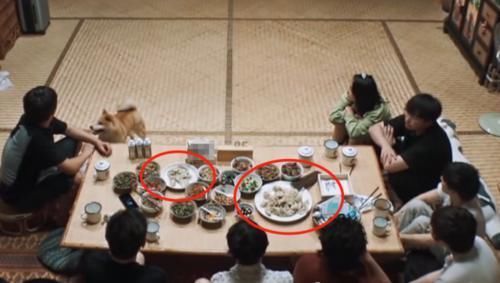 桌上|《向往4》众人都夸饺子好吃,看清桌上的剩菜后,网友继续装