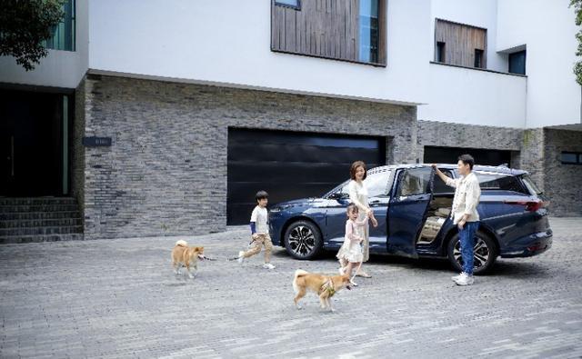 体验|遇见五菱凯捷空间之美,明星体验官开启“向往的旅程”