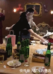 公园|姑娘,你们这是拍电视剧的吗,公园人来人往的看着也真尴尬