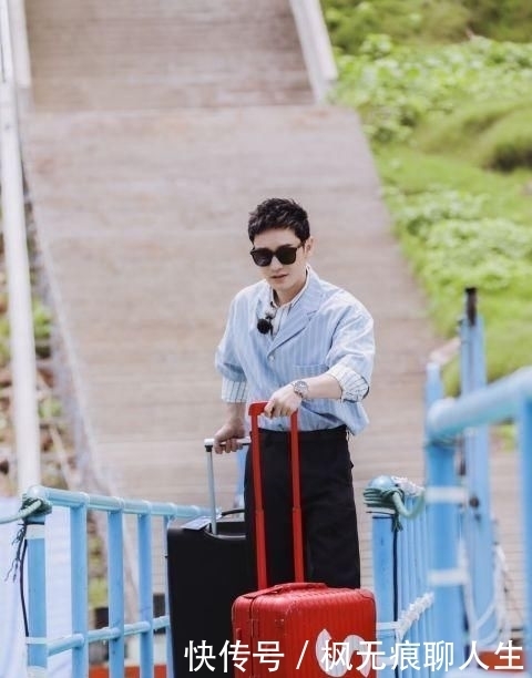  即将|《中餐厅4》即将播出,乘风破浪的姐姐反向应援黄晓明