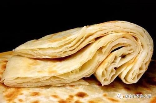 发硬|电饼铛烙饼总发硬大厨牢记这2个技巧,烙饼又香又软,层次多