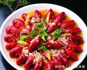 风靡|风靡全中国,上至高端酒店下至路边排挡,小朋友一口一口停不下来