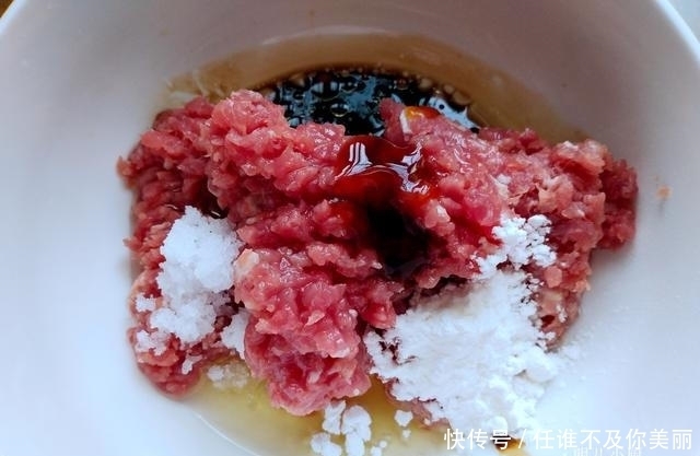 想要|想要肉馅细腻鲜嫩有弹性，一定要加点它，不管是饺子馄饨都好吃