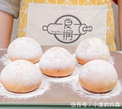 面团|日式网红樱桃红豆包