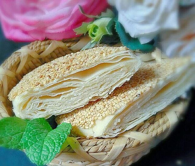 酥脆|千层酥饼的做法,层层酥脆,香甜可口,都流口水了