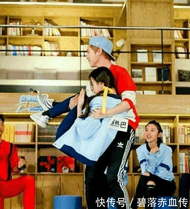 热巴|鹿晗跑男偷偷关心迪丽热巴, 一眼嘉宾识破称 “你担心她啊”!