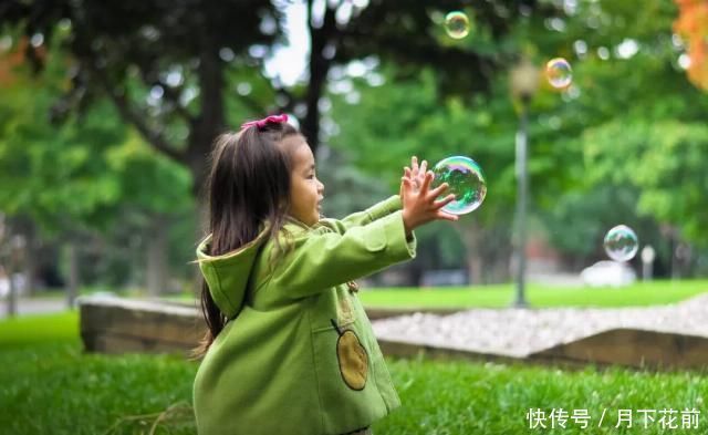 跳河自杀|“别恨我，都是你逼的”17岁女孩跳河自杀，背后真相道尽二胎家庭的痛