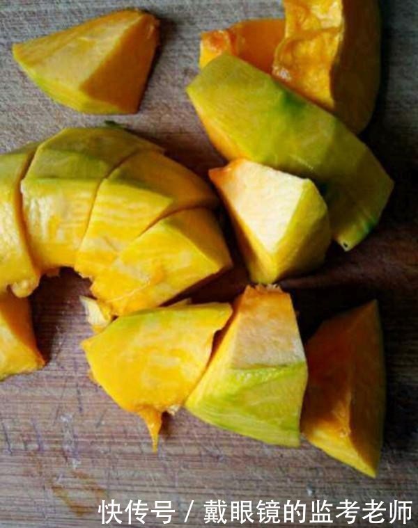 维生素|立秋后,吃丝瓜吃冬瓜,不如吃它,钙是鸡蛋的5倍,才2块5一斤