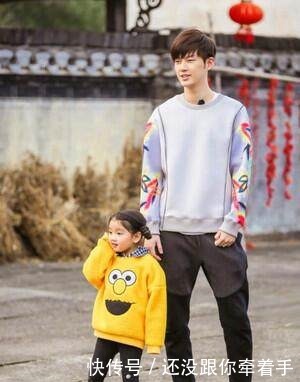 爸爸去哪儿|阿拉蕾回归《爸爸5》,超过「194公分」董力大腿