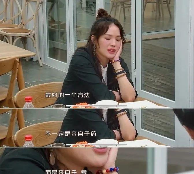 家庭|黄渤崩溃痛哭的背后,我看到了1000万中国家庭最心酸的一面