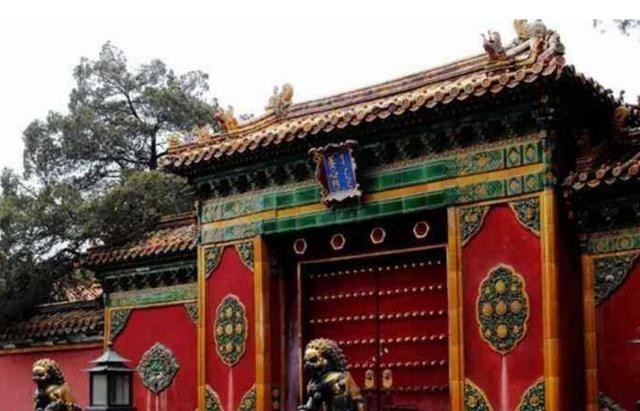 清朝|清朝的造办处曾经献给了两盆盆景,乾隆皇帝说:难得的绝品