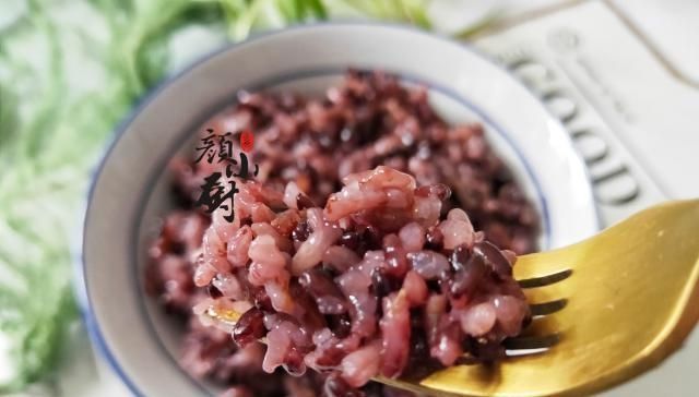 身体|女儿隔三差五要吃这早餐,3元煮一大锅,常吃滋养脾胃,身体棒