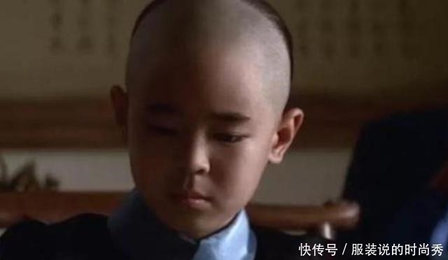 田黄三联玺|溥仪逃出皇宫时,将宝物缝在棉衣26年不离身,现成为重量级国宝