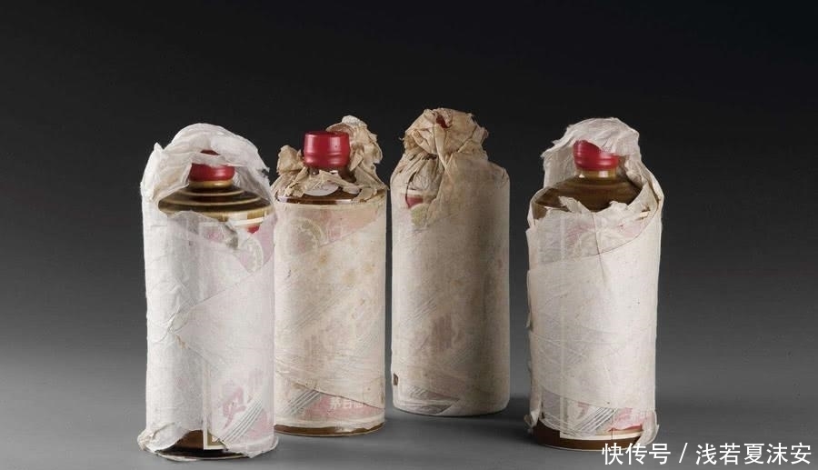 中国|上万茅台有小孔, 揭秘假茅台卖高价的秘密, 网友: 喝了这么多年假酒!